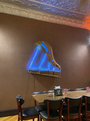 SQZBX Brewery & Pizza by null