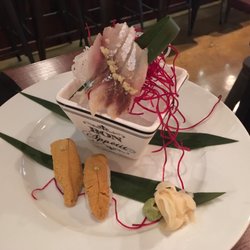 Izzy Pub & Sushi - Sashimi and nigiri