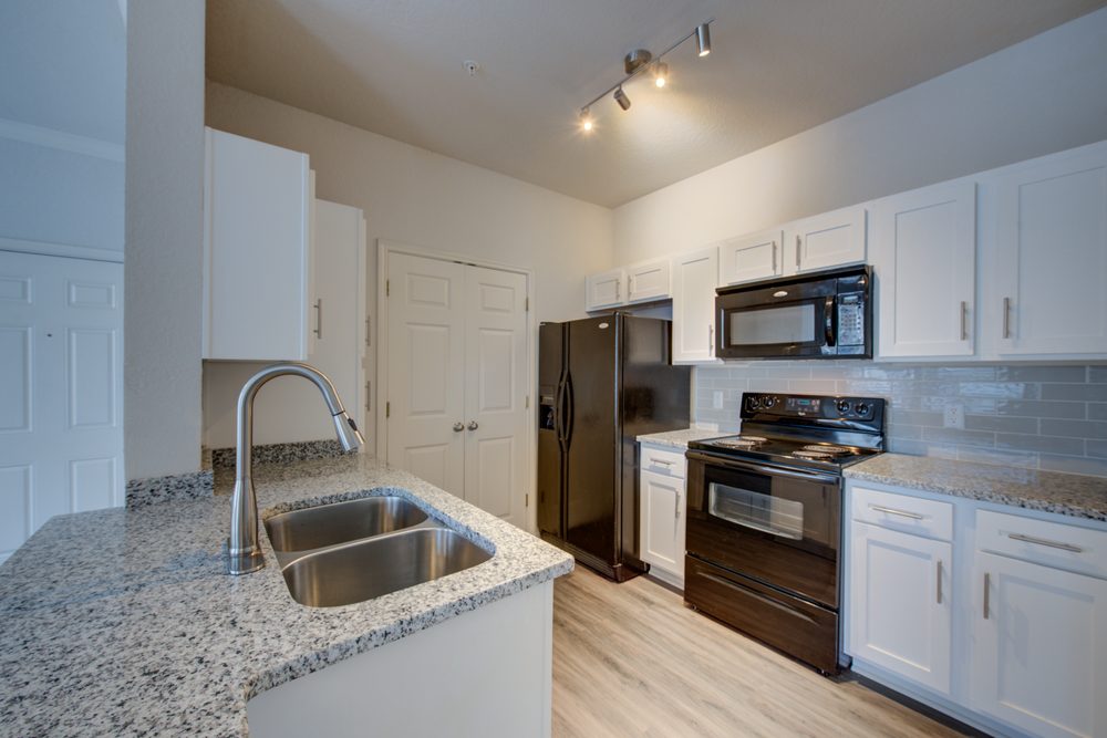 INGLESIDE APARTMENTS 31 Photos 9345 Blue House Rd, North Charleston