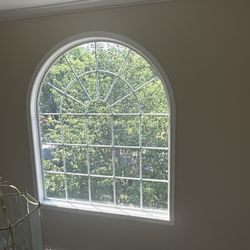 Wyomissing Glass - The installed window......what you DONT see is the PAINT on the bottom RIGHT bubbling off the wall due to water damage