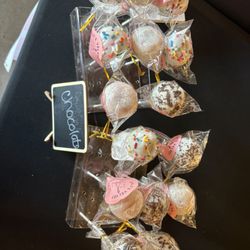 Lolli’s Velvet Whisk