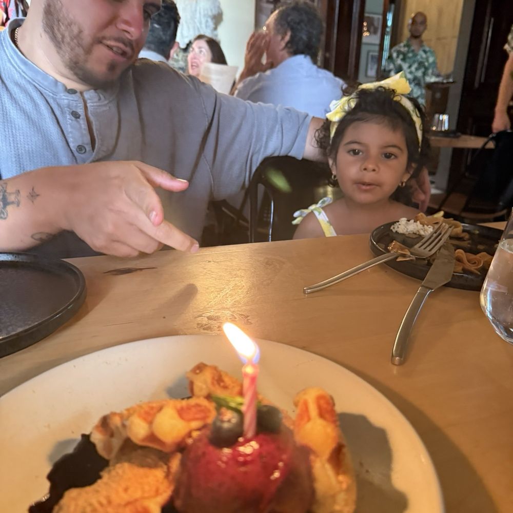 Goosefeather - Happy anniversary! - Cantonese Near Me - Tarrytown, New York Goosefeather - Happy anniversary! - Cantonese Near Me - Tarrytown, New York