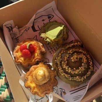 Hi Bake  - Bakeries Near Me - Beverly Hills, California