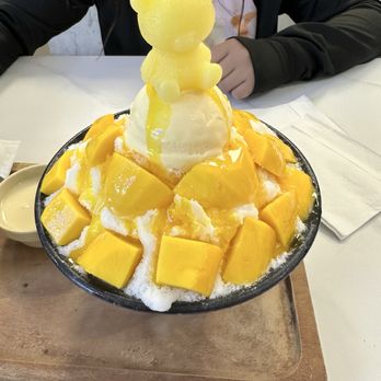 Honey Lush - Mango shaves ice cream - Ice Cream & Frozen Yogurt Near Me - Las Vegas, Nevada Honey Lush - Mango shaves ice cream - Ice Cream & Frozen Yogurt Near Me - Las Vegas, Nevada