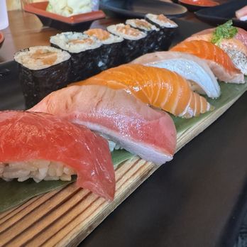 Mujiri - Nigiri Set Photo Credit: IG @tourthebay - Japanese Near Me - Oakland, California Mujiri - Nigiri Set Photo Credit: IG @tourthebay - Japanese Near Me - Oakland, California