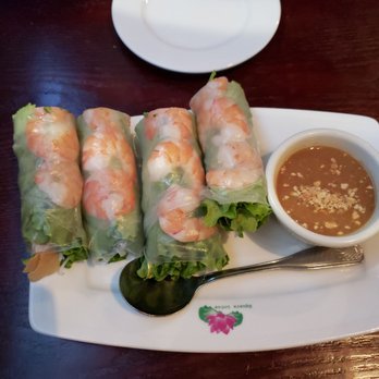 Square Lotus - Delicious and fresh spring rolls with a peanut dipping sauce - Vietnamese Near Me - Bellevue, Washington Square Lotus - Delicious and fresh spring rolls with a peanut dipping sauce - Vietnamese Near Me - Bellevue, Washington