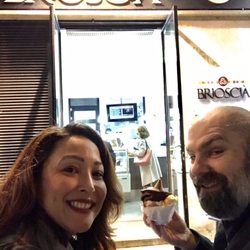 Brioscià - 03.18.19 Sitting outside on the bench enjoying our delicious dessert!