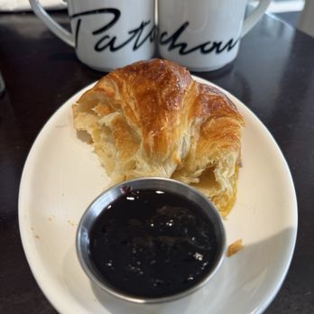 Cafe Patachou - Croissant with homemade blueberry jam - Breakfast & Brunch Near Me - Indianapolis, Indiana