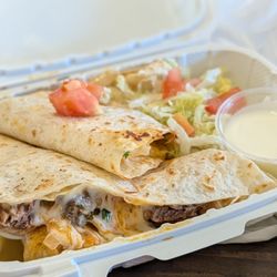 KING’S Breakfast & Burgers - Birria quesadilla