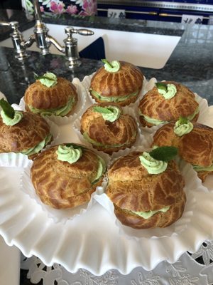 Blue Canary Confections by null