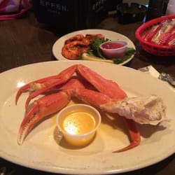 Red And Terry's Timbers - Seafood crab leg and shrimp special