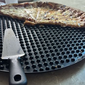 Giovanni's Pizza - Large Cheese Pizza - Pizza Near Me - Kingston, Ohio