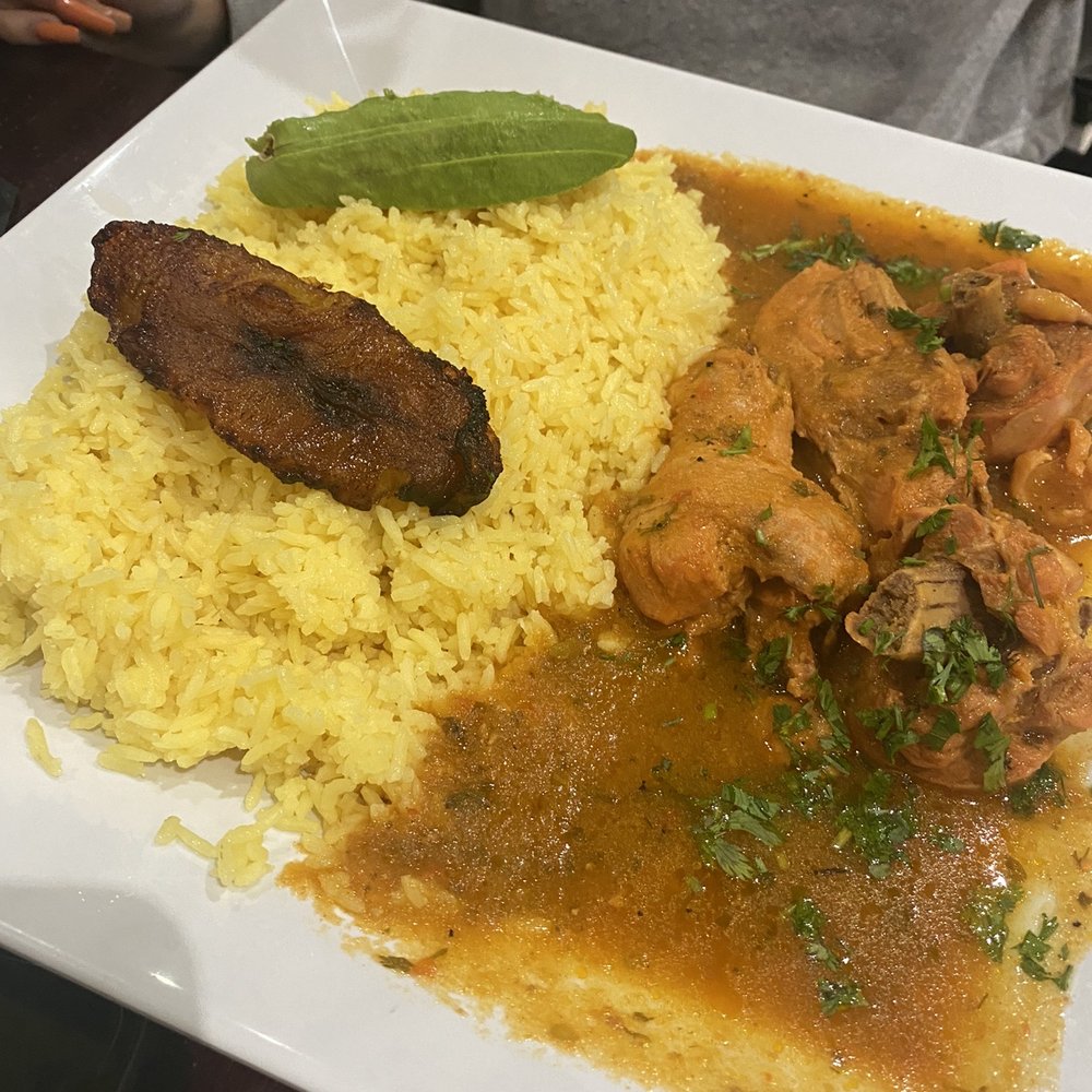 Imperial Restaurant - Seco de pollo - Latin American Near Me - Newark, New Jersey