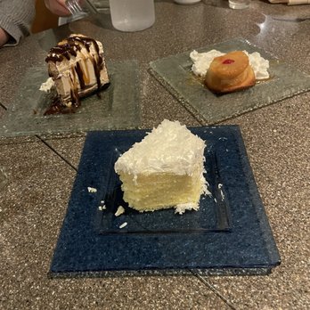 Bibas Courtyard Grill - Dessert-- pineapple upside down cake, ice cream mud slide, cake - American Near Me - Honolulu, Hawaii Bibas Courtyard Grill - Dessert-- pineapple upside down cake, ice cream mud slide, cake - American Near Me - Honolulu, Hawaii