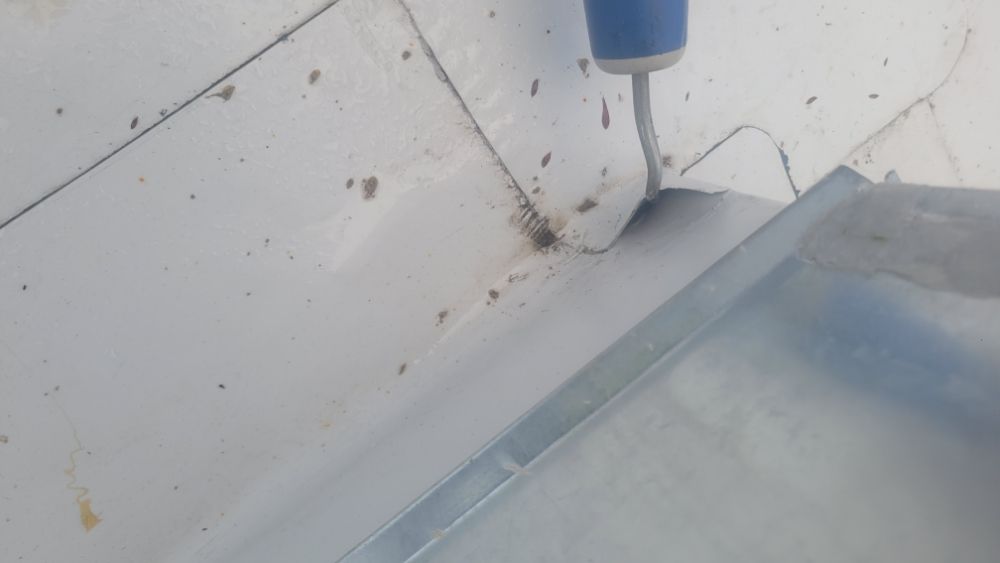 Slide of Califa Roofing