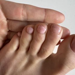 Essence Nail Lounge