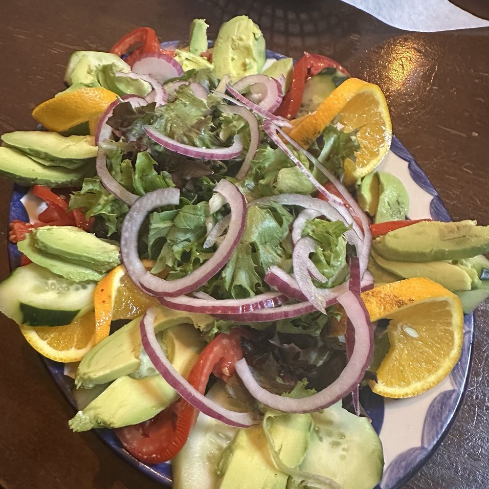 Bahía Grill Cocina Mexicana - Salad - Mexican Near Me - Corona, California