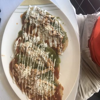 Roberto's Grill Cafe - Mexican Near Me - White Plains, New York