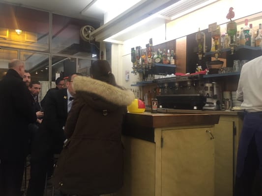 Au Petit Bar by null