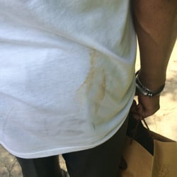iTour - Stain from the limo on another passengers clothing