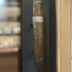 Shade Tree Cigar Lounge