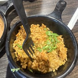 Rice (V) Rice (V)