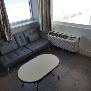 Arya Blu Inn & Suites - Just nasty - Hotels Near Me - Ormond Beach, Florida