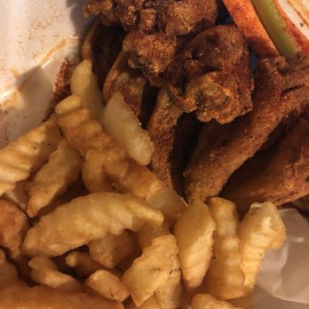 Crumpys Hot Wings - 13 Photos 25 Reviews - American New - 6250 E Shelby Dr Memphis Tn - Restaurant Reviews - Phone Number Crumpys Hot Wings - 13 Photos 25 Reviews - American New - 6250 E Shelby Dr Memphis Tn - Restaurant Reviews - Phone Number