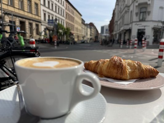 Cappuccino Grand Café - Mitte by null