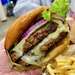 517 Burgers & More - Double Cheeseburger with Pepper Jack