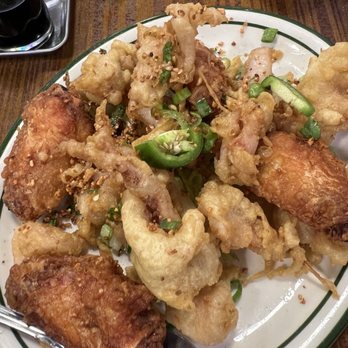 Alice’s Kitchen - Wings & squid spicy salt - Noodles Near Me - Temple City, California