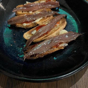 Taberna Da Mó - Anchovies on toast with jam. - Portuguese Near Me - Lagos, 08