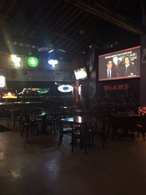 JL's Pizza and Sports Bar by null