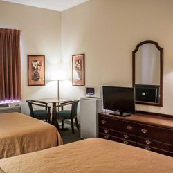 Quality Inn & Suites Bellville - Mansfield