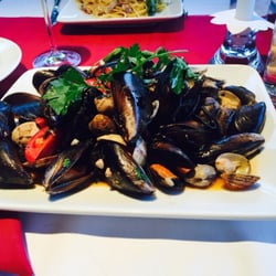 Ristorante Garda - Schwarze Nudeln mit Muscheln