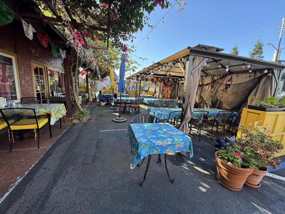 Estrellita Mexican Bistro
