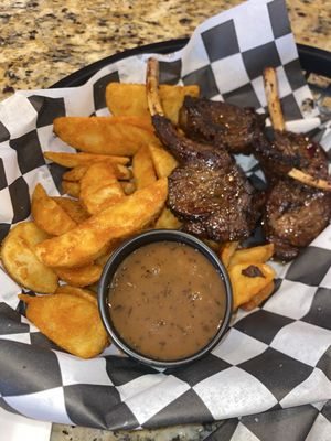 So Baltimore Sports Bar & Lounge by null
