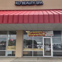 Exterior outside entrance of XO Beauty Spa - Chatham, Illinois Exterior outside entrance of XO Beauty Spa - Chatham, Illinois