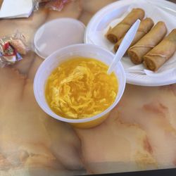 Mayflower Restaurant - Damn good egg drop soup !!!