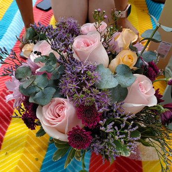 Creative Florist - Florists Near Me - Rego Park, New York