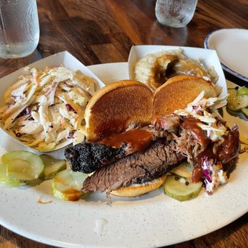 Dinosaur Bar-B-Que - Power couple slider plate. - Barbeque Near Me - Hamburg, New York Dinosaur Bar-B-Que - Power couple slider plate. - Barbeque Near Me - Hamburg, New York