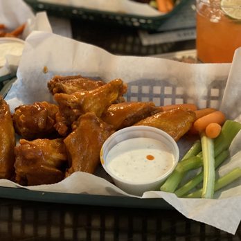 Copper Penny - Hot wings (small order) and a margarita - American Near Me - Wilmington, North Carolina Copper Penny - Hot wings (small order) and a margarita - American Near Me - Wilmington, North Carolina