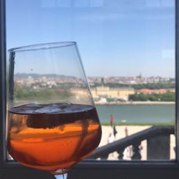 Pretty sure this was the Aperol Spritzer. White wine with Spritzer and a slice of orange. definitely recommend Pretty sure this was the Aperol Spritzer. White wine with Spritzer and a slice of orange. definitely recommend