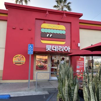 LOTTERIA Fullerton - Burgers Near Me - Fullerton, California LOTTERIA Fullerton - Burgers Near Me - Fullerton, California