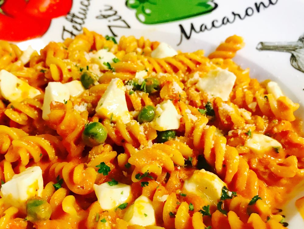 LA ROSA’S PIZZA 46 Photos & 69 Reviews Pizza 335 Lake Ave