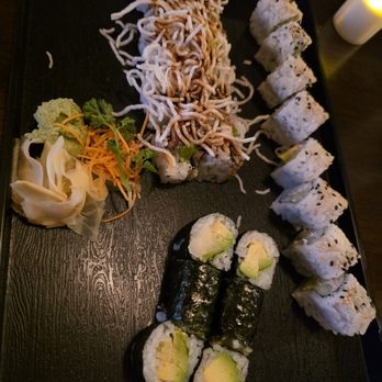 Daikon Vegan Sushi - California roll regular and fried plus tge avocado roll. - Vegan Near Me - Las Vegas, Nevada Daikon Vegan Sushi - California roll regular and fried plus tge avocado roll. - Vegan Near Me - Las Vegas, Nevada