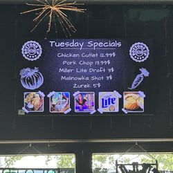 Bottoms Up Bar & Lounge - No taco Tuesday here (see Thursday)