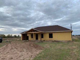 Slide of I M Roofing & Construction