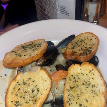 DeEva Kitchen & Bar - Cioppino - Italian Near Me - Plano, Texas DeEva Kitchen & Bar - Cioppino - Italian Near Me - Plano, Texas