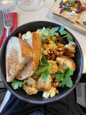 Amélie Café and Wine Bar by null